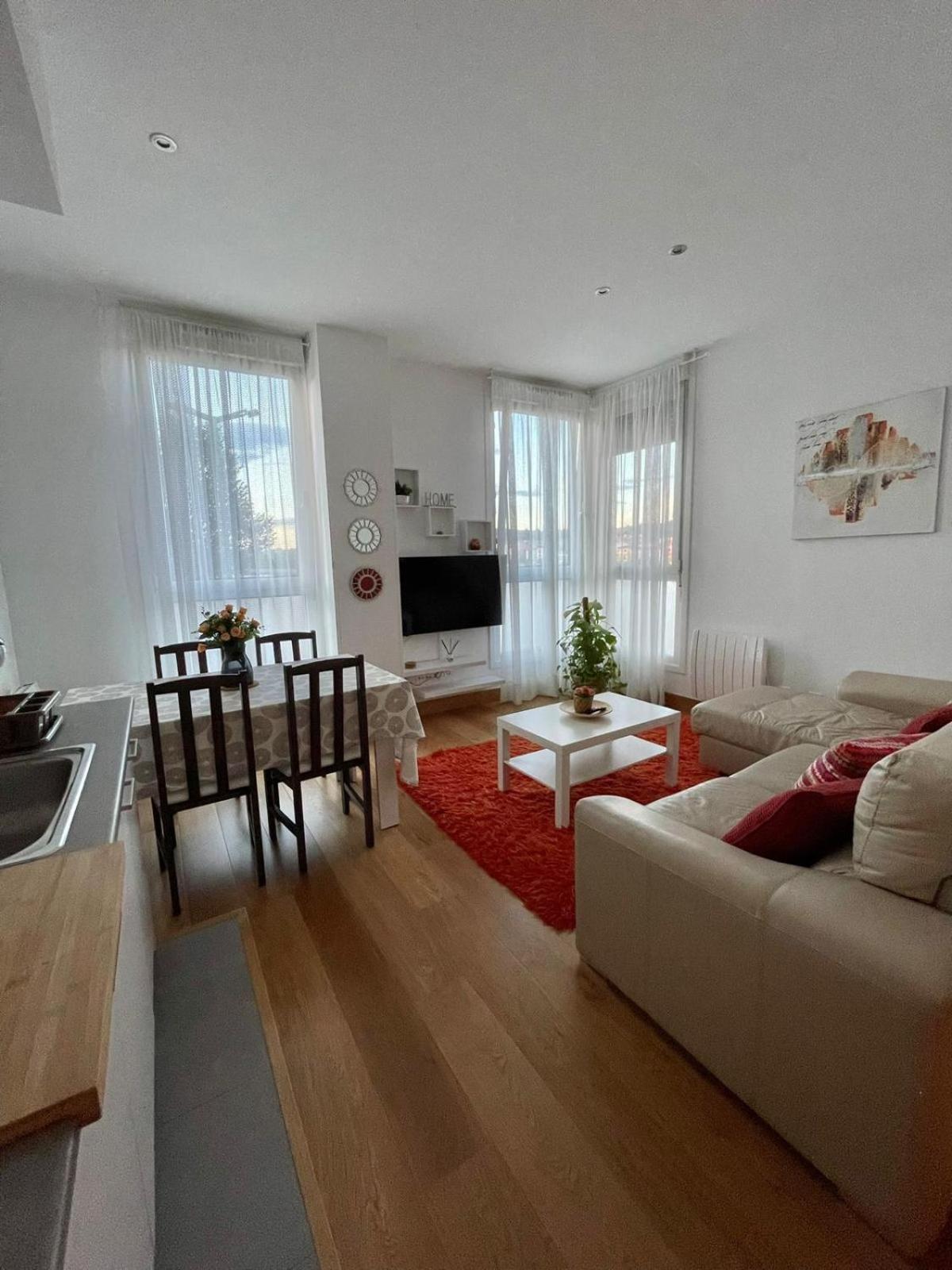 Modern Bilbao Apartment Barakaldo Exterior photo